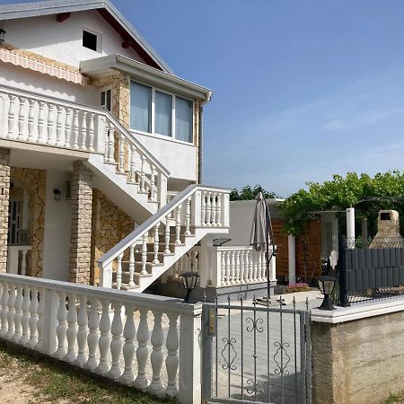 Apartmani Dorijan ヴーシ エクステリア 写真